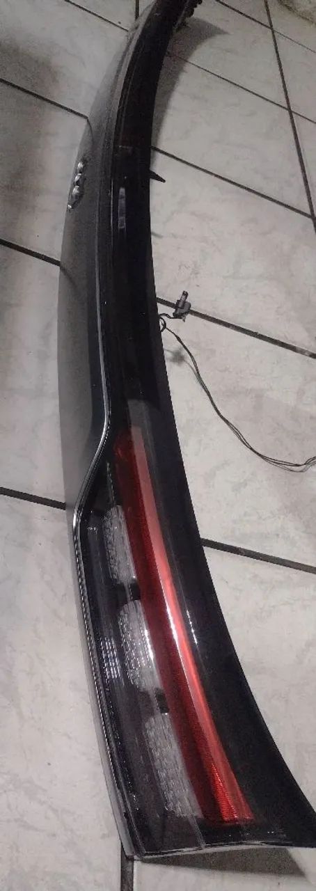 Lanterna central jeep commanader