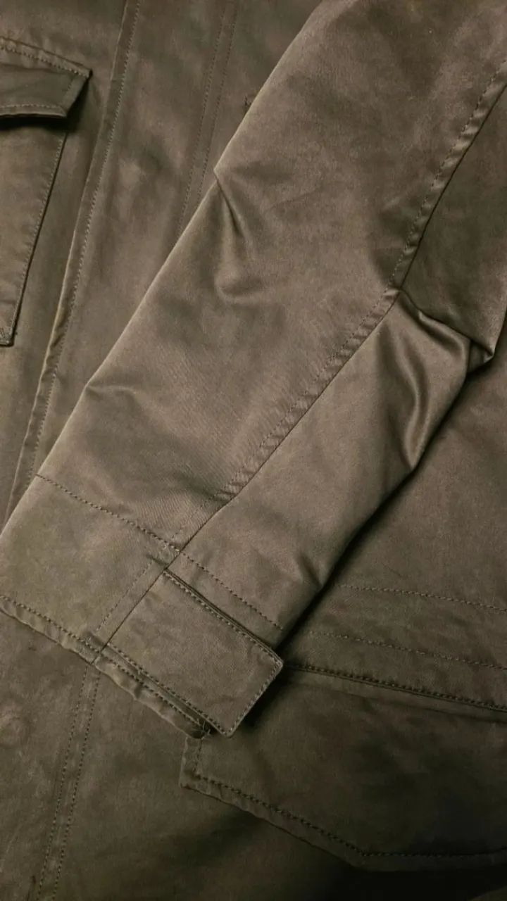 jaqueta parka zara impermeável verde - Foto 2