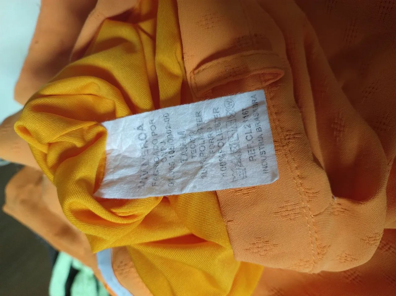 Vendo linda calça, cor laranja. - Foto 3