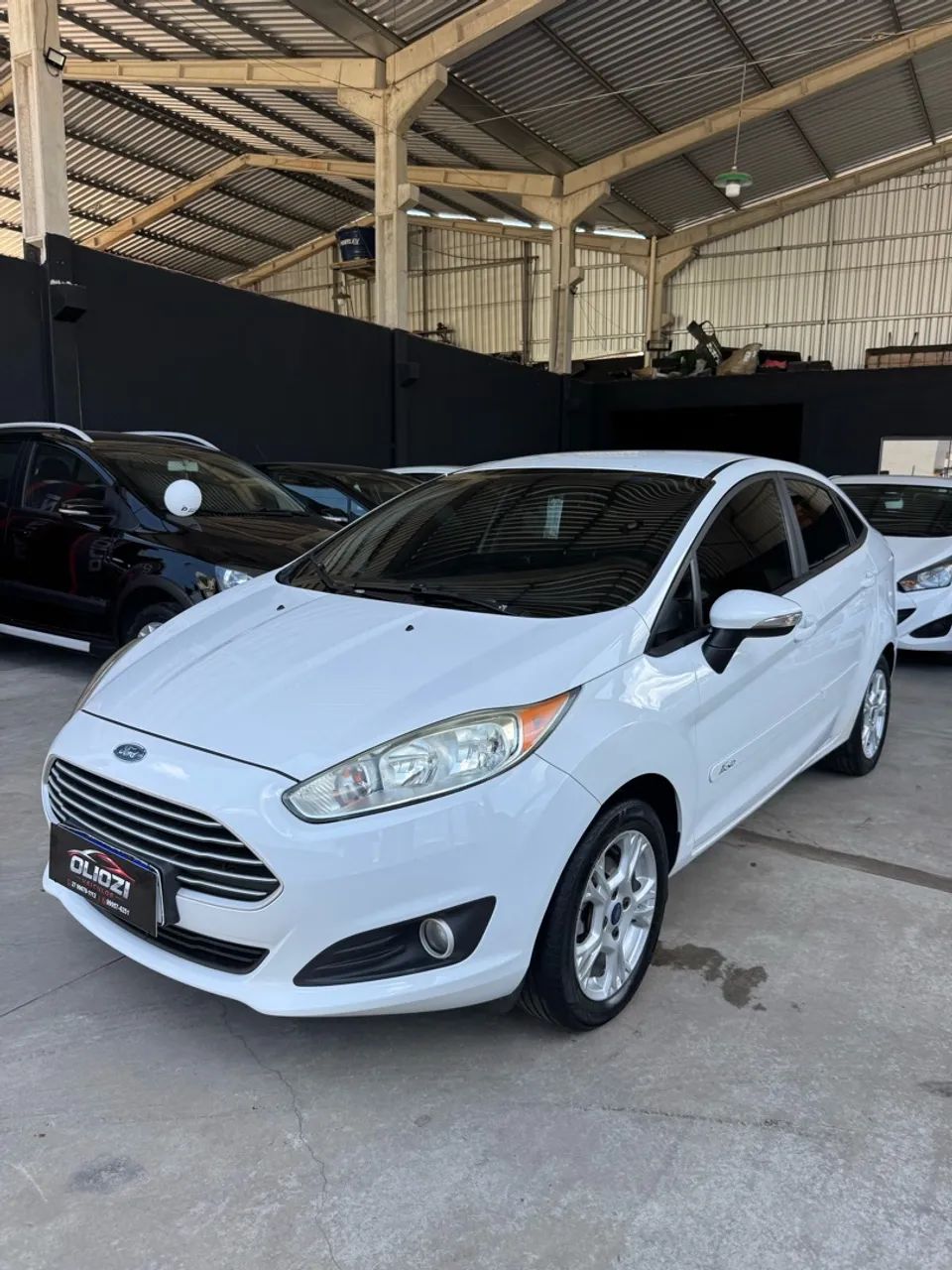 Ford Fiesta Fiesta Sedan 1.6 16V Flex Aut. 2015