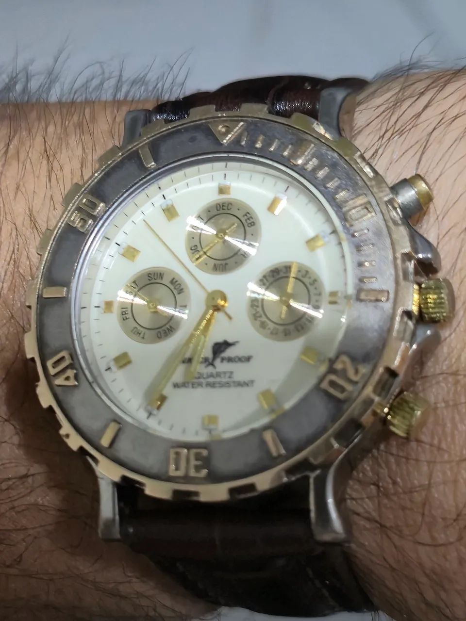 Relógio WATERPROOF MULTIFUNÇÕES  À QUARTZ   -   FUNCIONANDO/IMPECÁVEL  - Foto 2