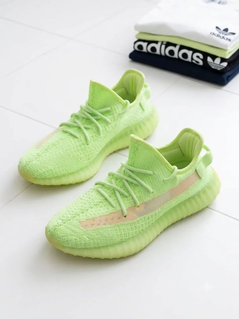 Tênis Adidas Yeezy