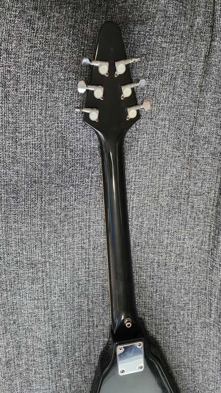Guitarra Dolphin Flying V - Foto 4