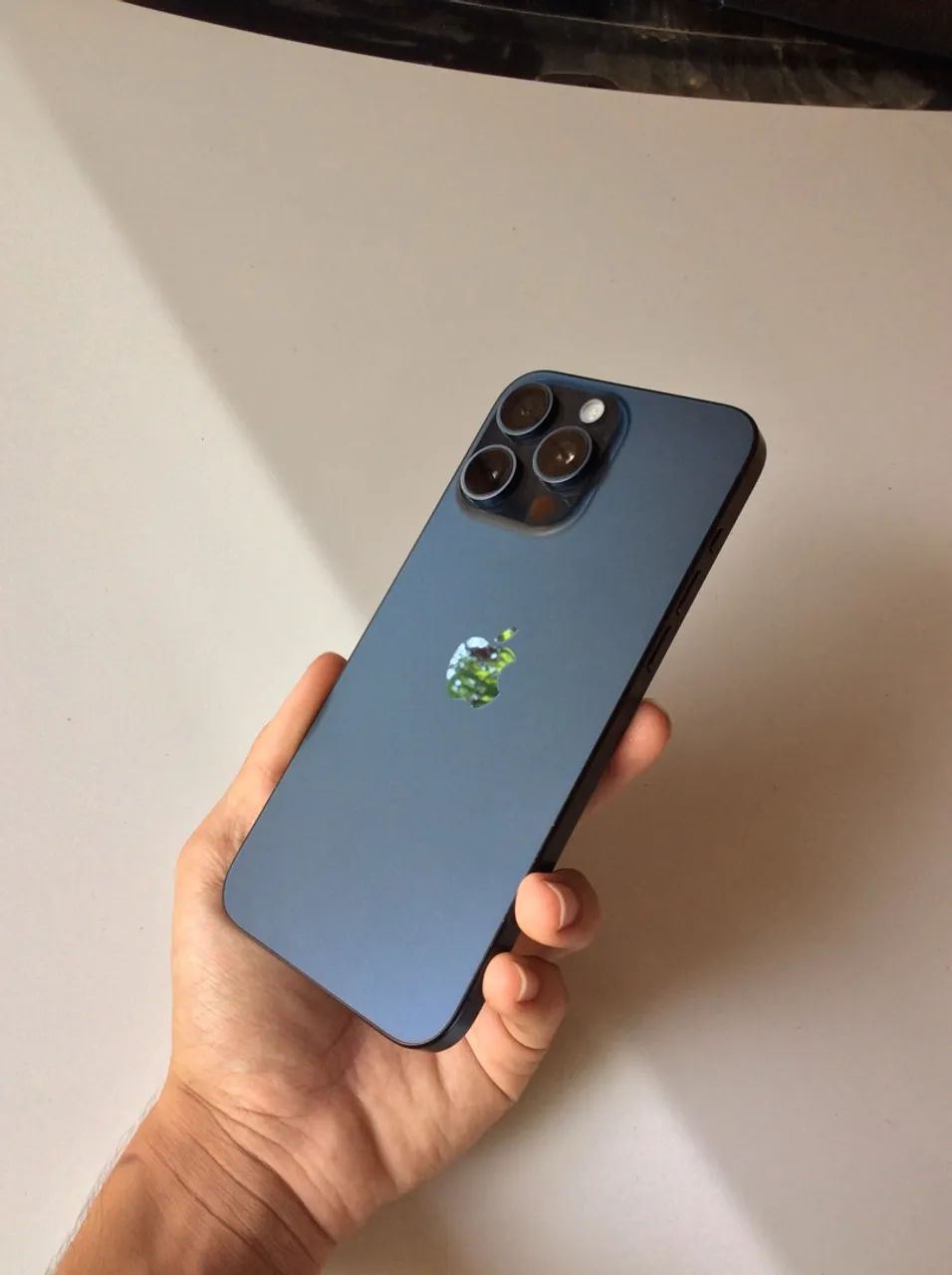 IPhone 15 Pro Max  - Foto 2
