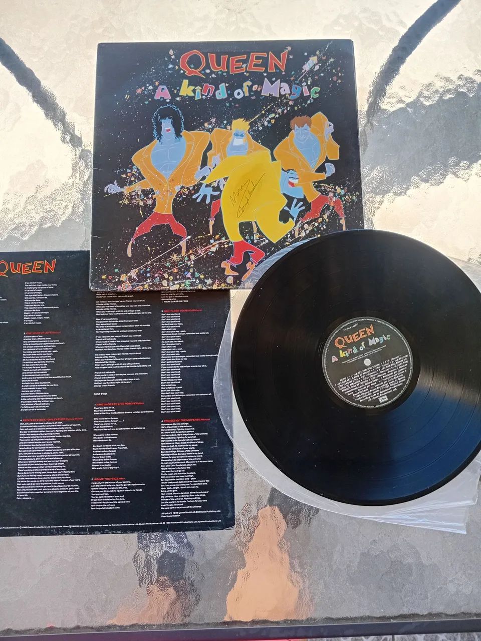 Queen LP A Kind of Magic - Foto 3