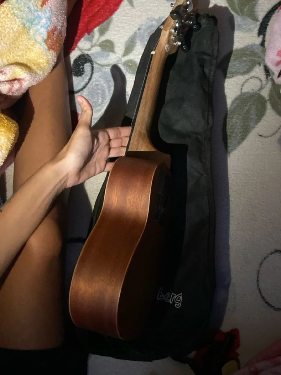 Ukulele soprano  - Foto 2