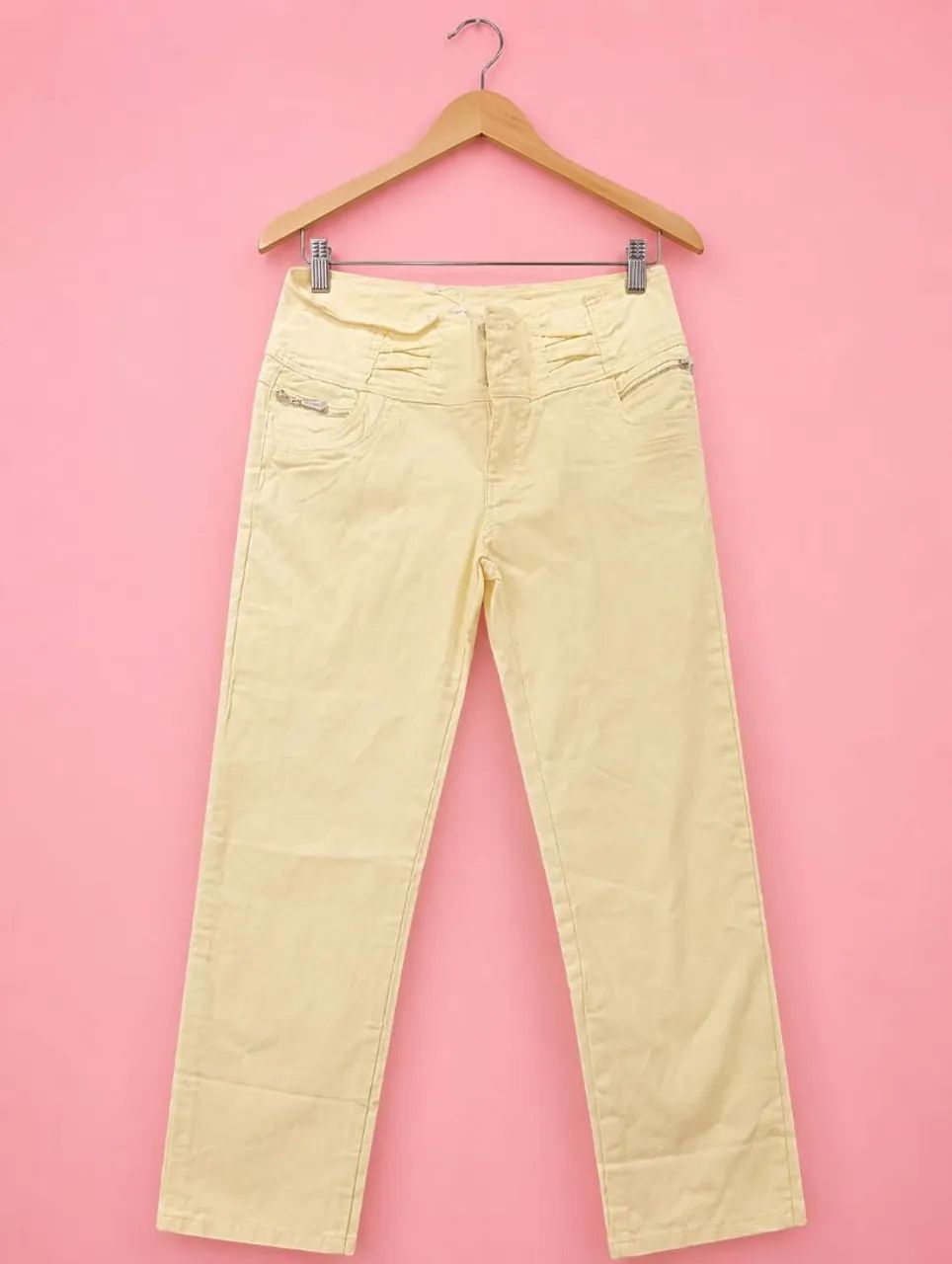 Calça amarela 