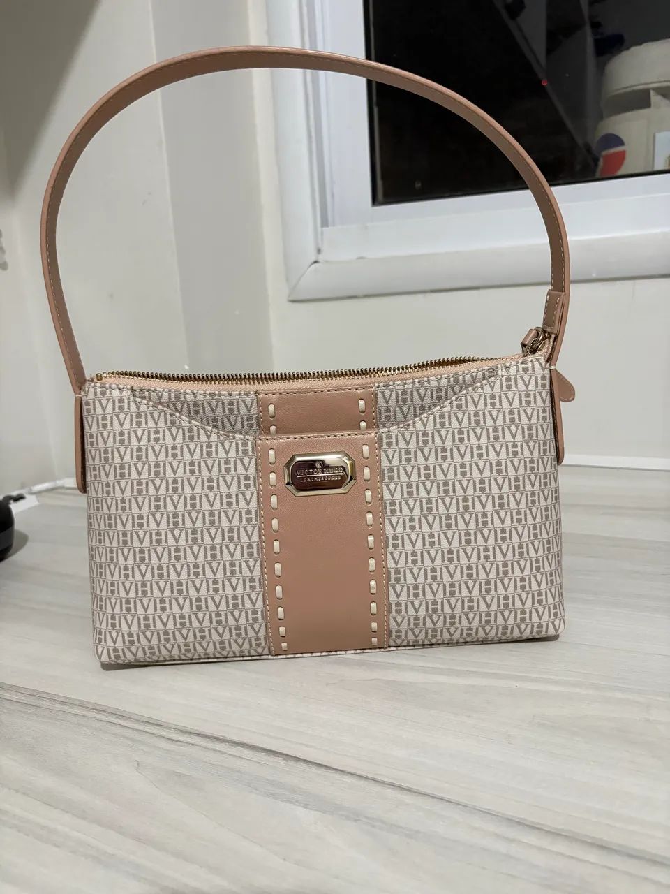 Bolsa Victor Hugo