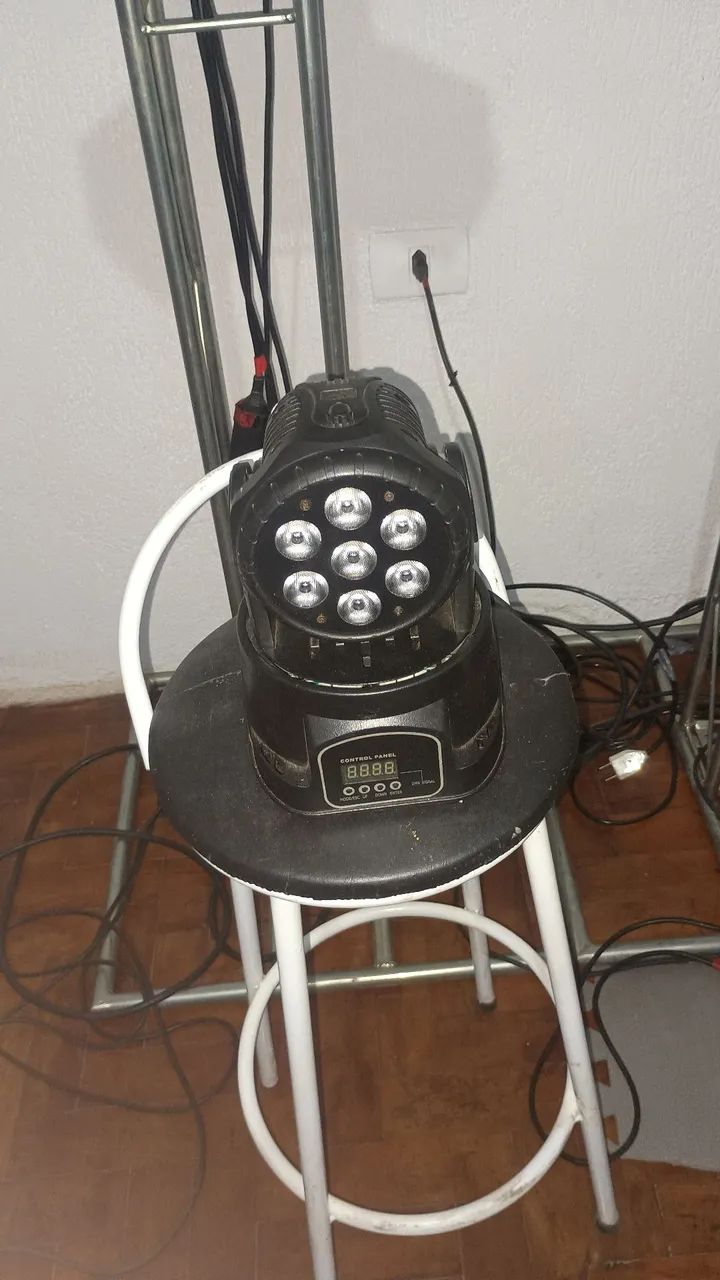 Iluminação Led Mini Movin Whash 