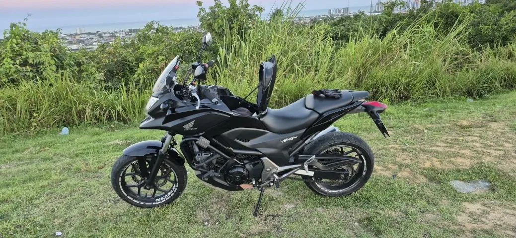 Nc750x com ABS