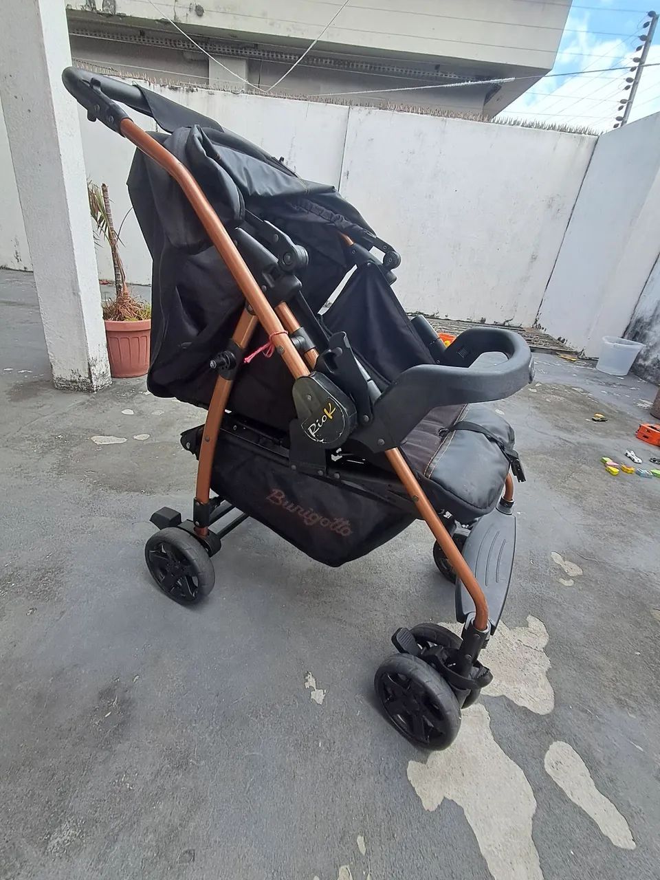 Carrinho de bebê Burigotto Rio K