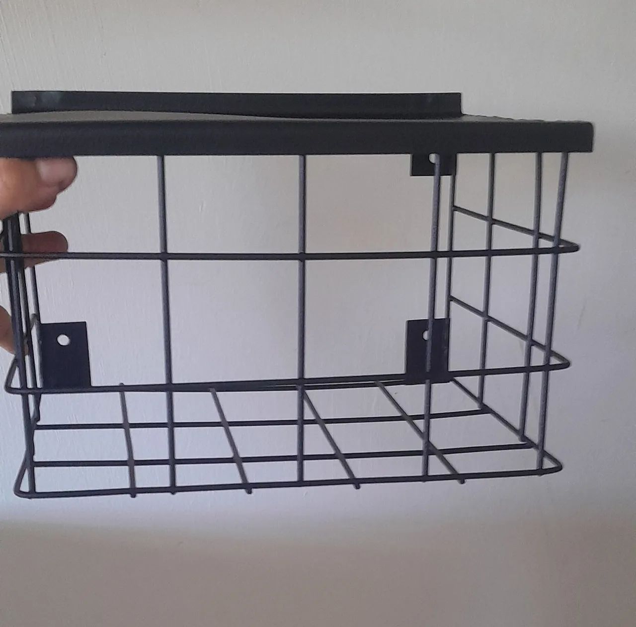 Grade de proteção para câmera de segurança 
