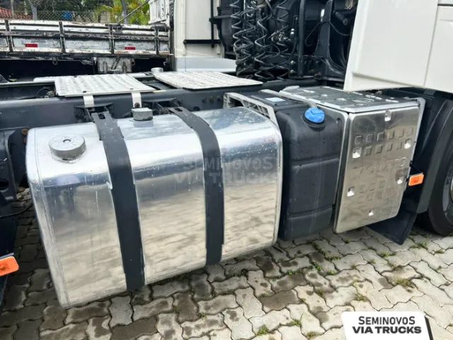 Caminhão Volvo Fh 460 6x2 2020/2021 Revisado E Com Garantia! - Foto 8
