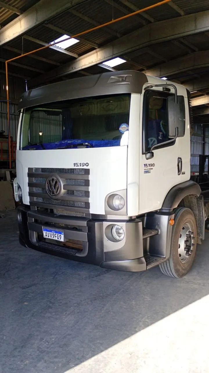15-190 2012 Volkswagen 