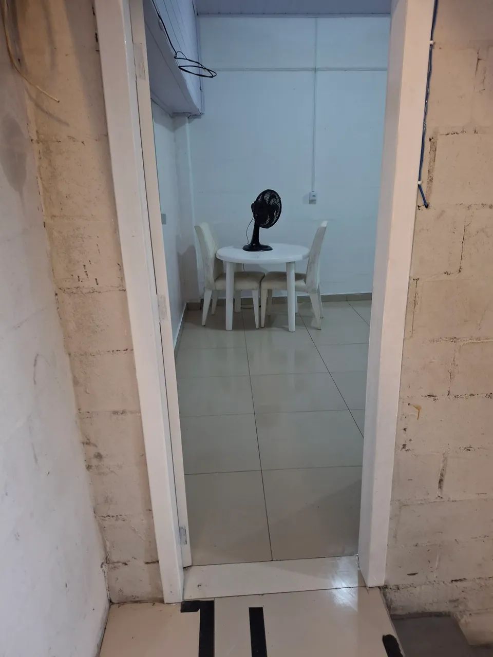 Kitnet  para uma pessoa  - Foto 5