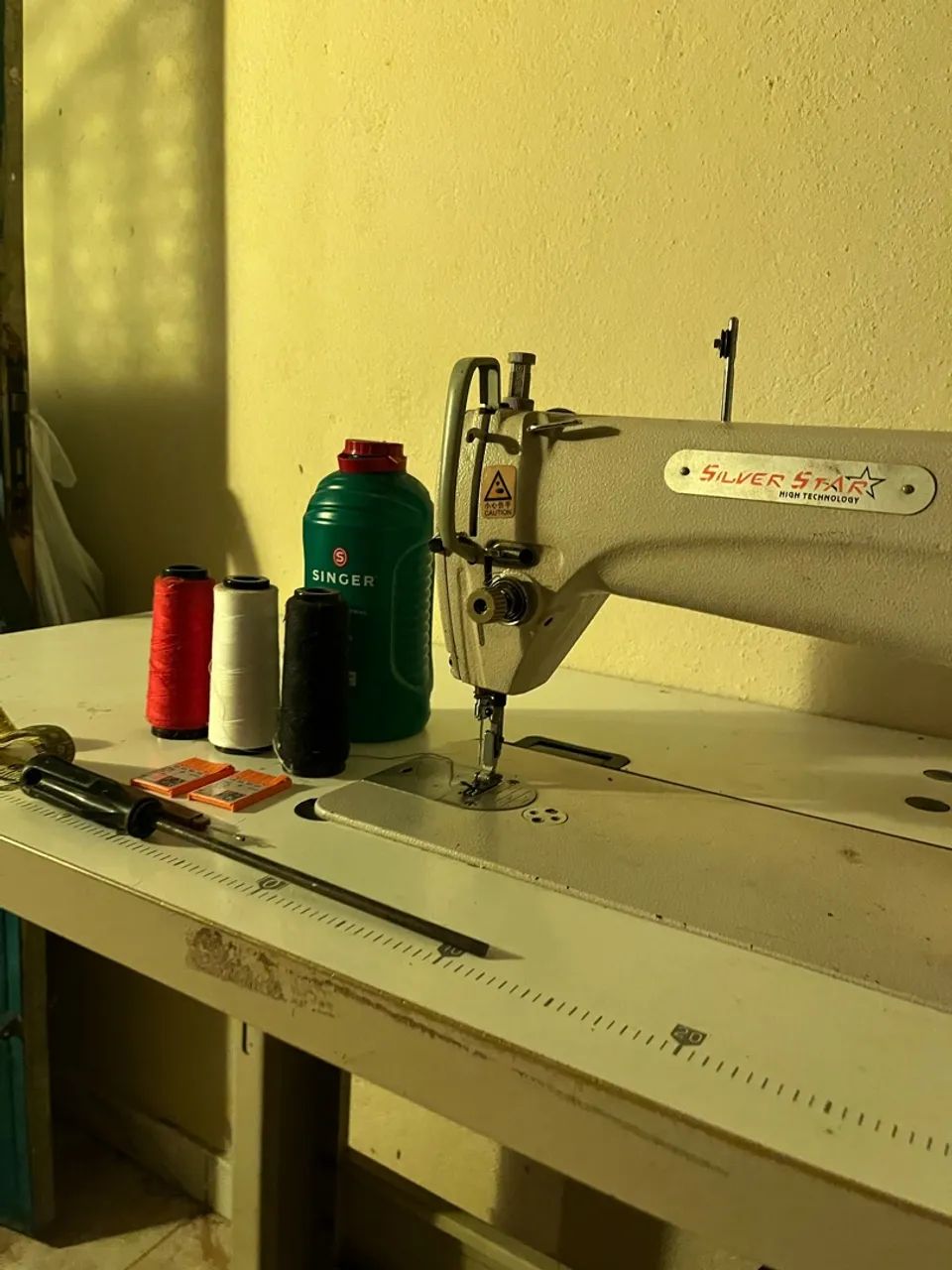 Maquina de costura industrial  - Foto 2