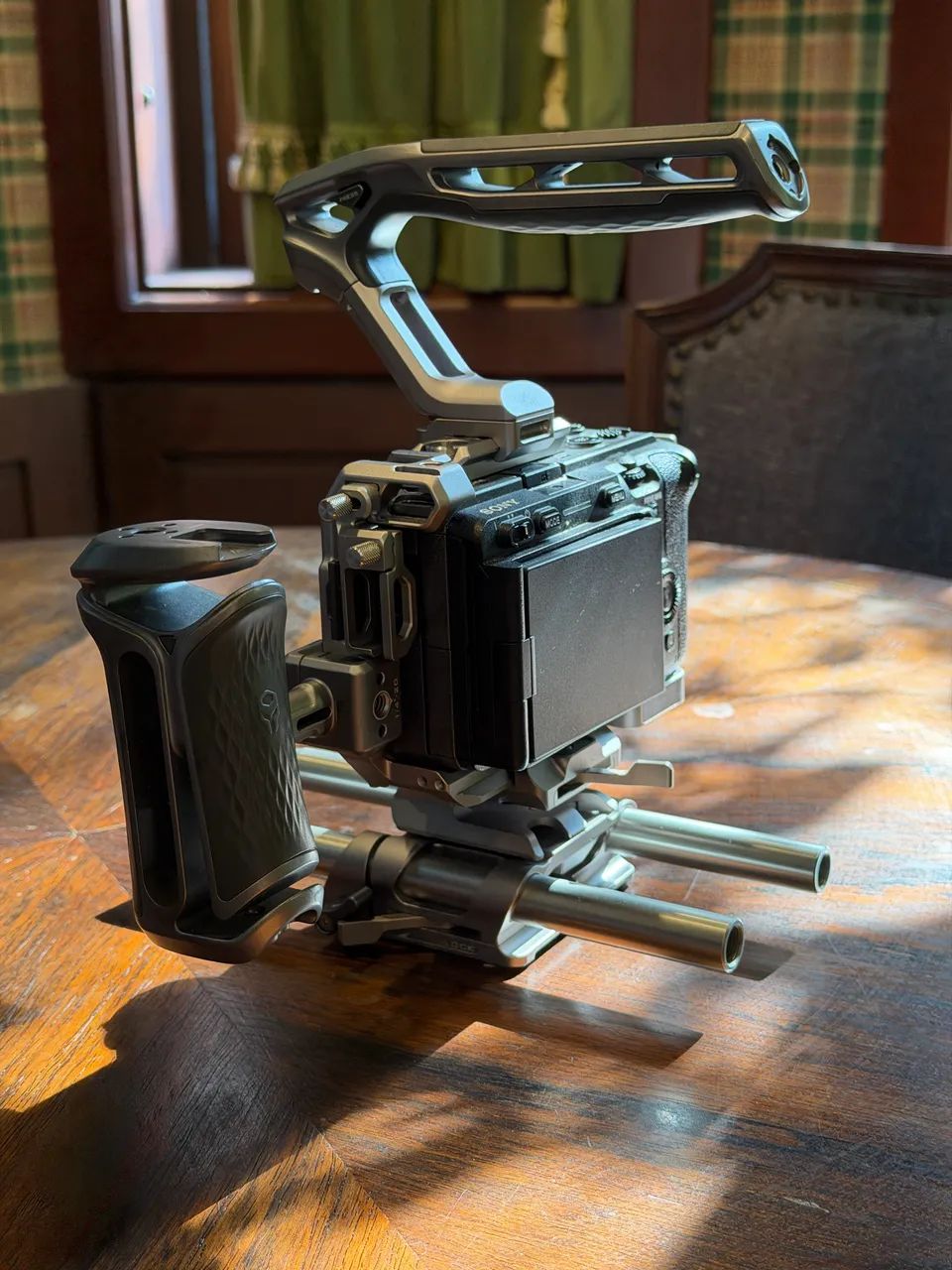 Sony FX3 + Cage Tilta V2 - Foto 3