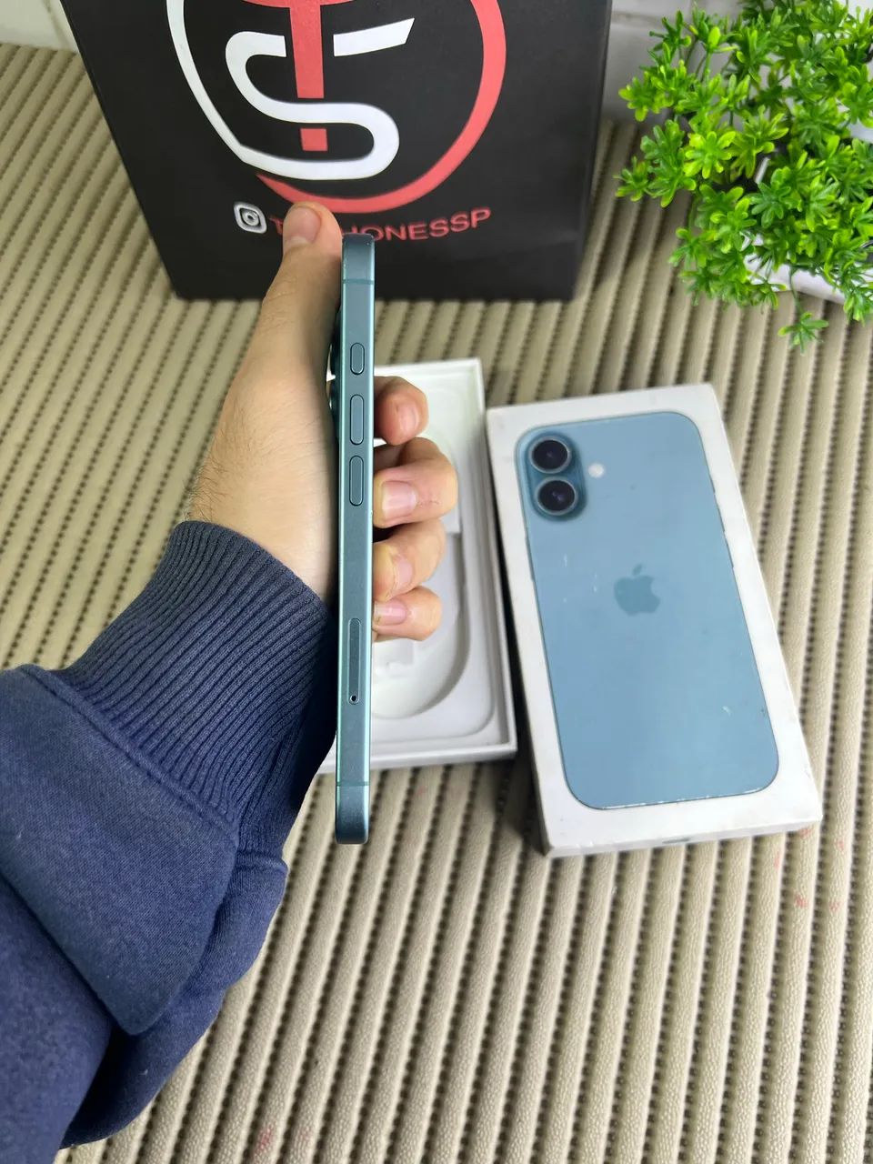 Iphone 16 Normal bateria 90% vendo ou troco - Foto 3