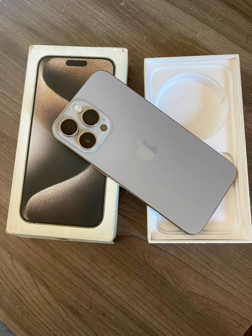 iPhone 15 pro Max 