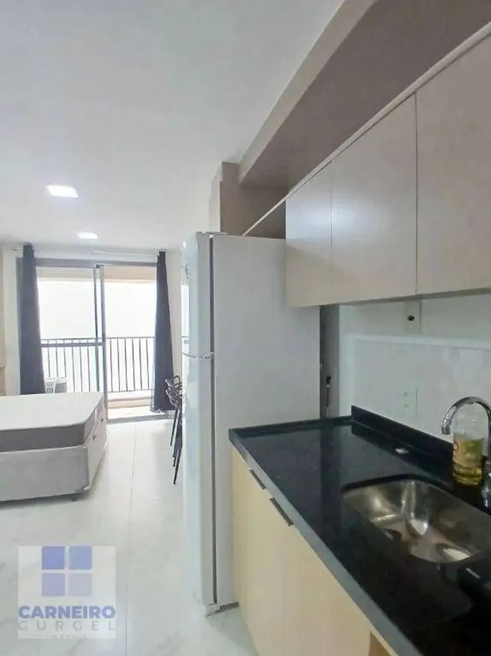 Studio para alugar na Vila Mariana, 22m² de área útil, totalmente mobiliado.