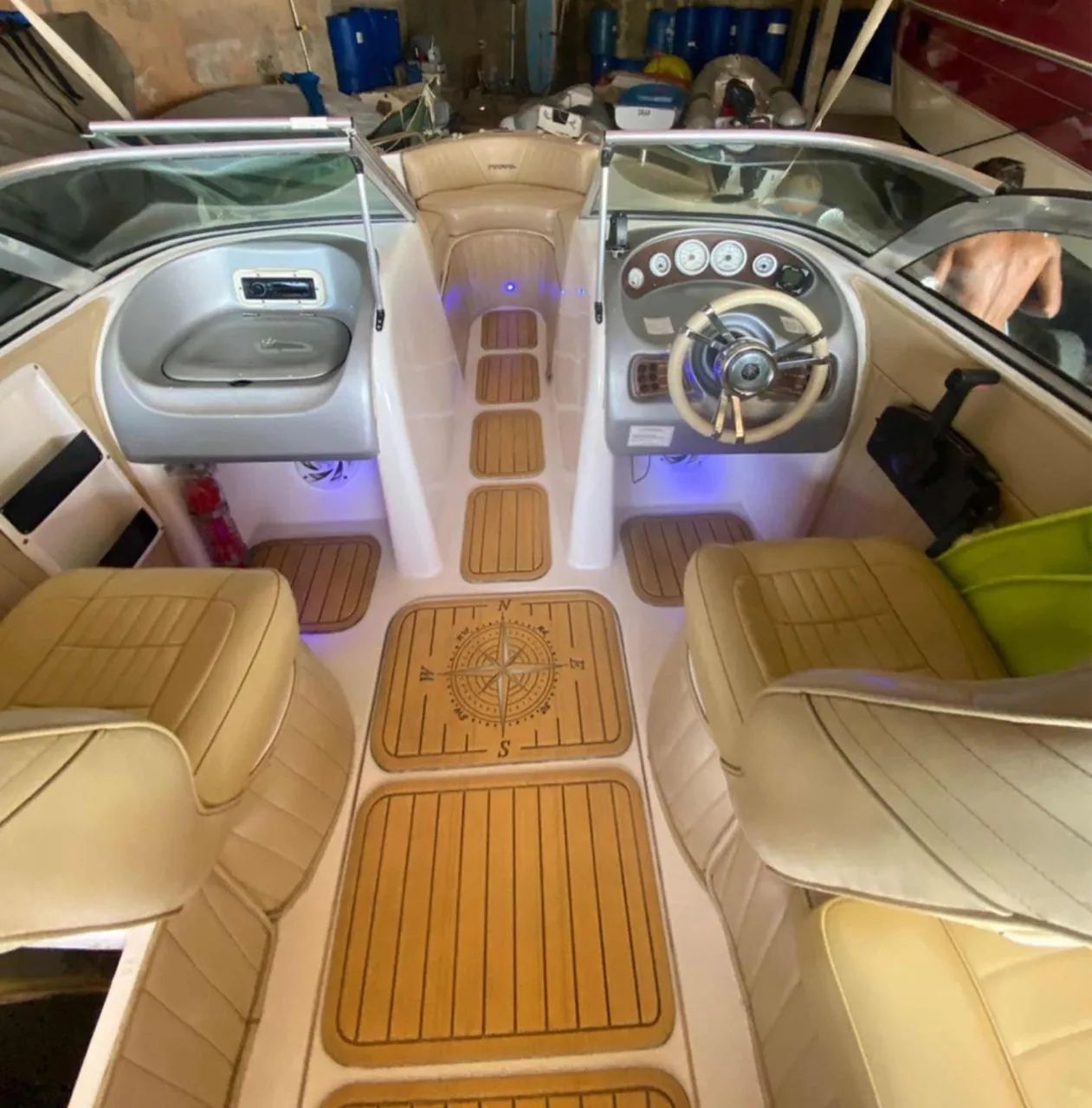 Lancha Phoenix platinum 23,5 manual e chave reserva - Foto 3