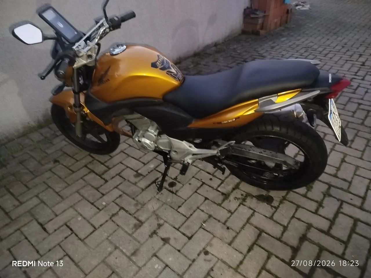 CB 300 dourada 2010 - Foto 4