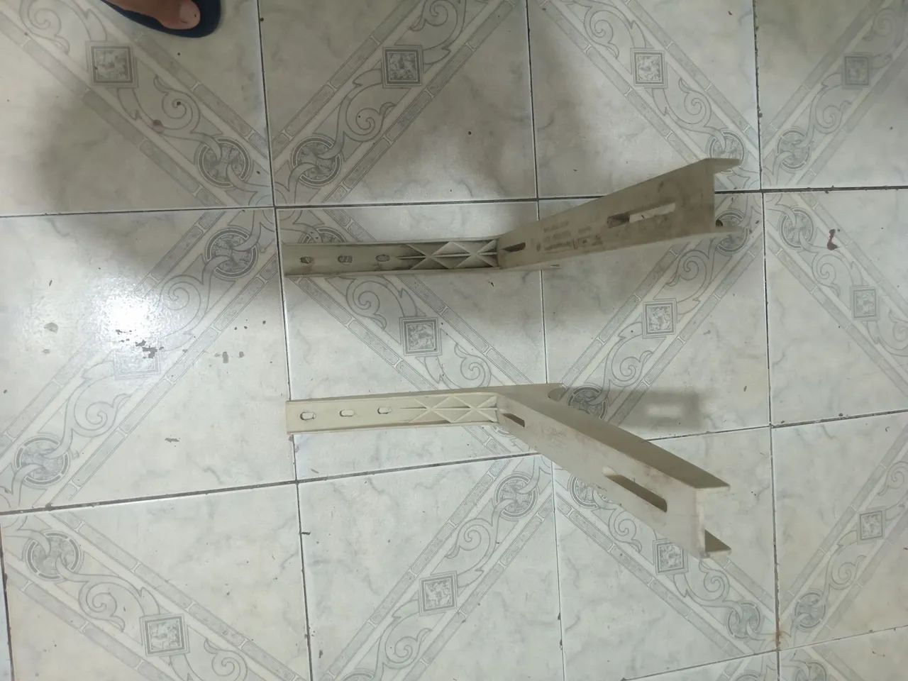Suporte do condicionador de ar split  - Foto 3