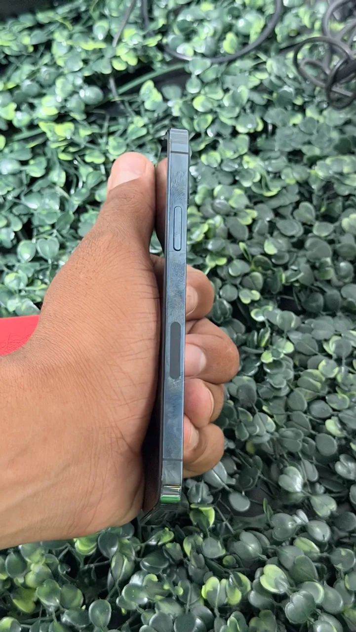 iPhone 12 Pro azul escuro  - Foto 4
