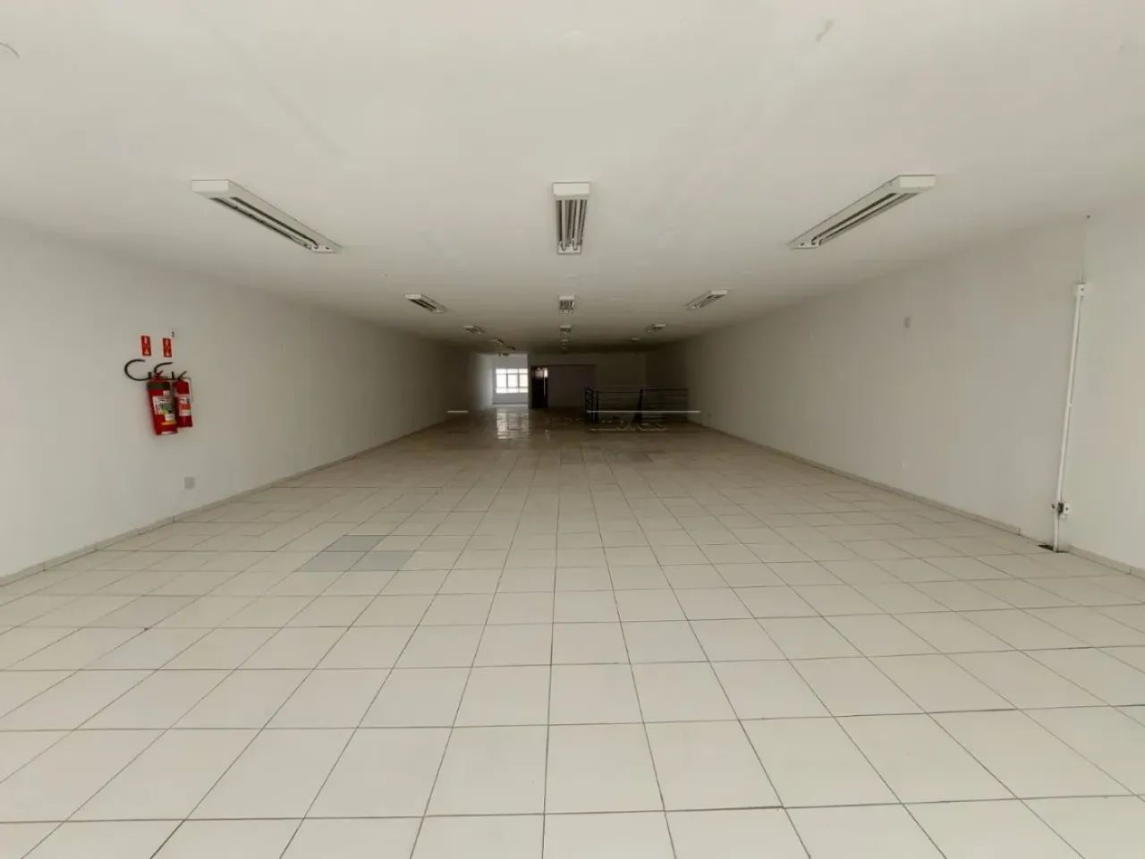 Prédio comercial a venda e aluguel com 614m2 no Centro de Itu - SP - Foto 3