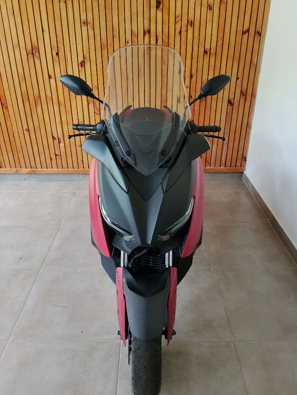 Yamaha XMAX 250 - Foto 2