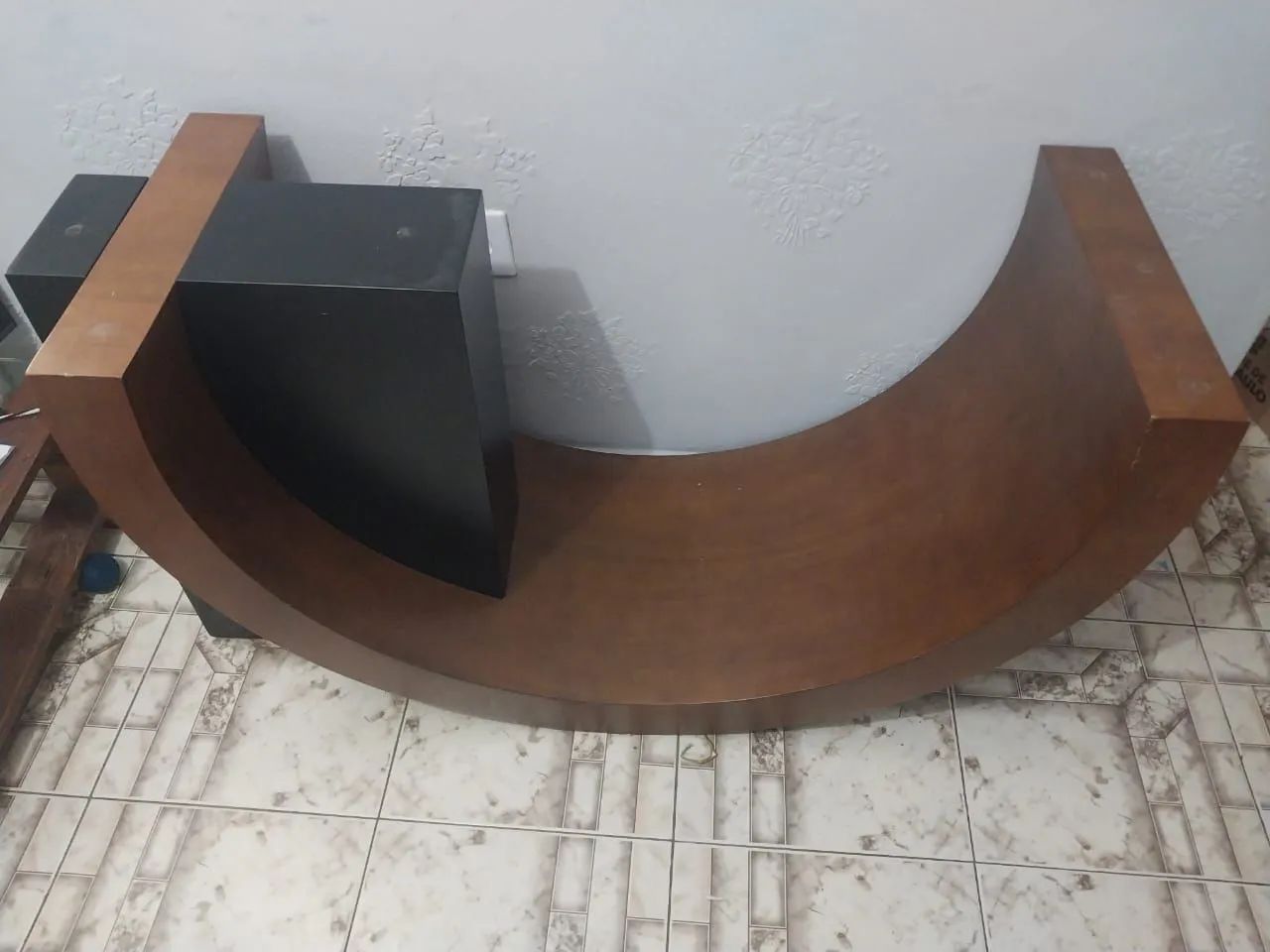 Pé de mesa em madeira  - Foto 3