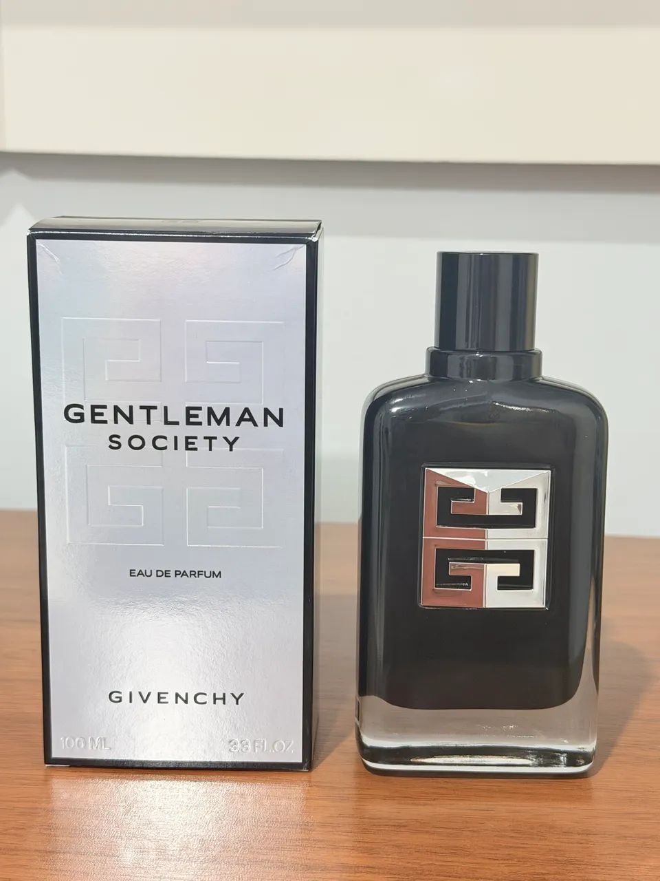 Givenchy Gentleman Society EDP
