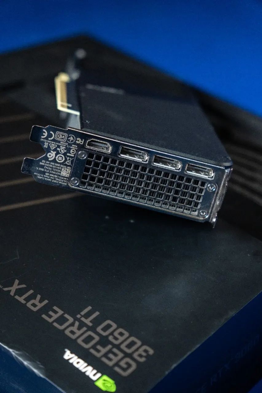Placa de vídeo RTX 3060ti Founder's Edition - Foto 4