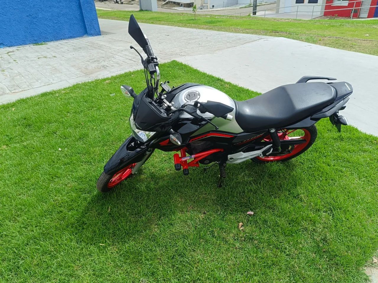 Titan 160 - Foto 3