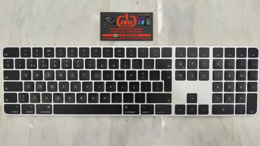 Apple Magic Keyboard + teclado numérico - Foto 3