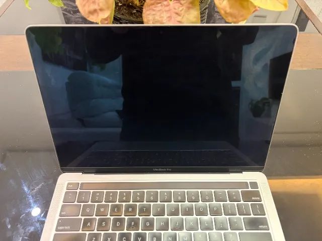 MacBook Pro M1 13 - 16GB RAM - 1TB SSD - Foto 2