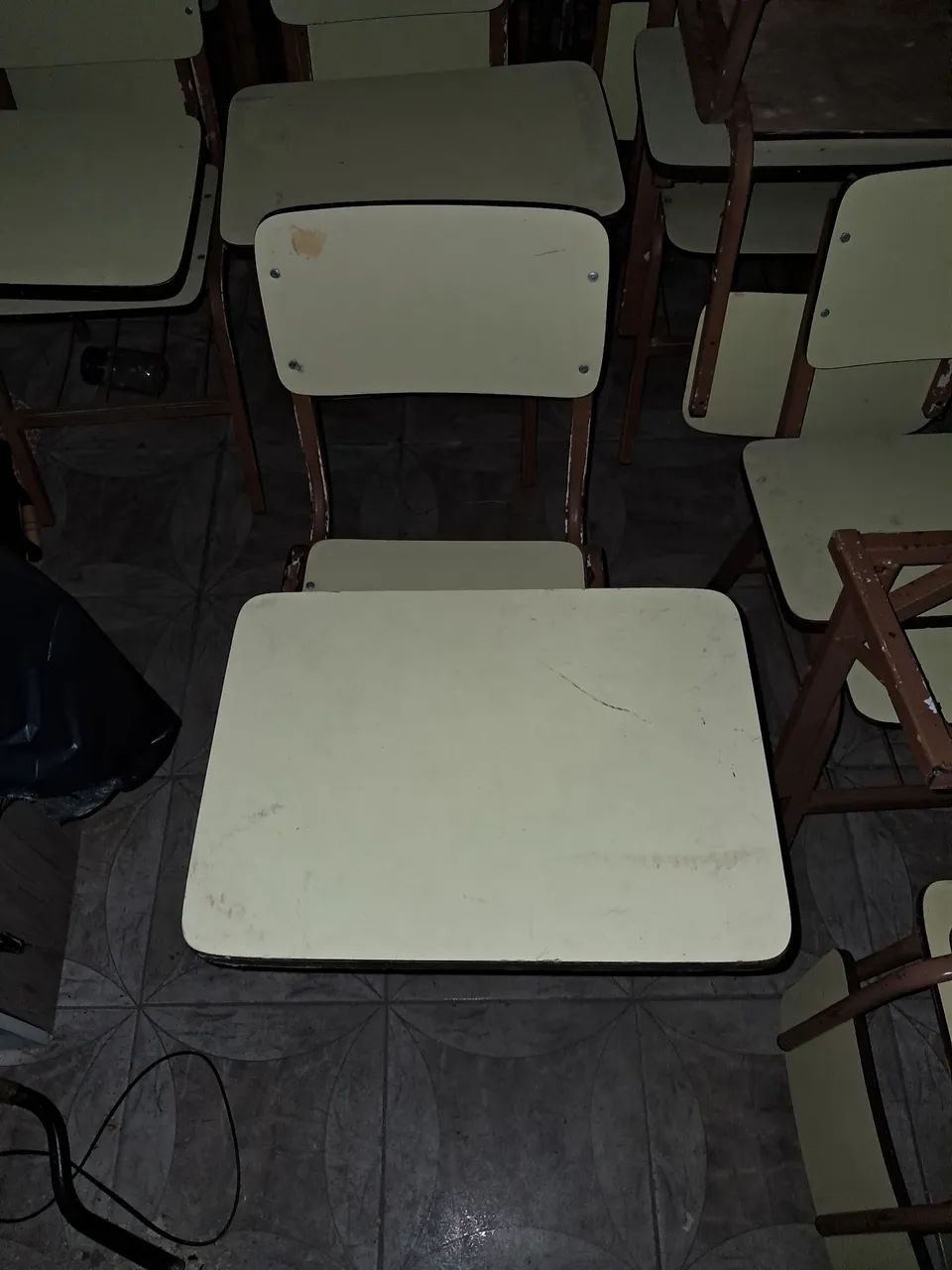 Cadeiras escolares - Foto 5