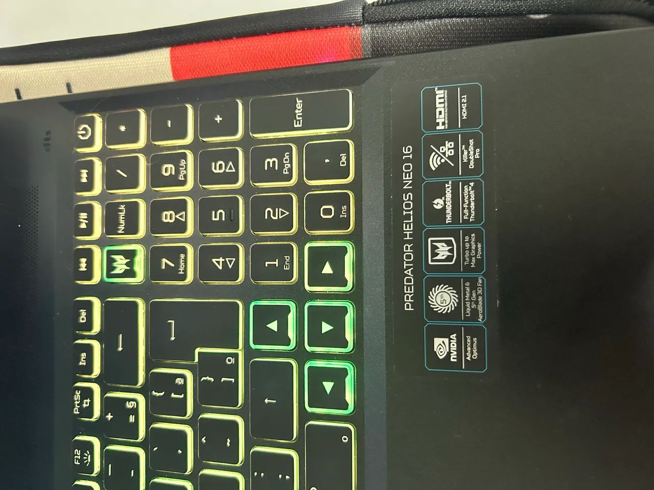 Notebook predator Helios Neo core i7 RTX 4060 Windows 11  - Foto 3