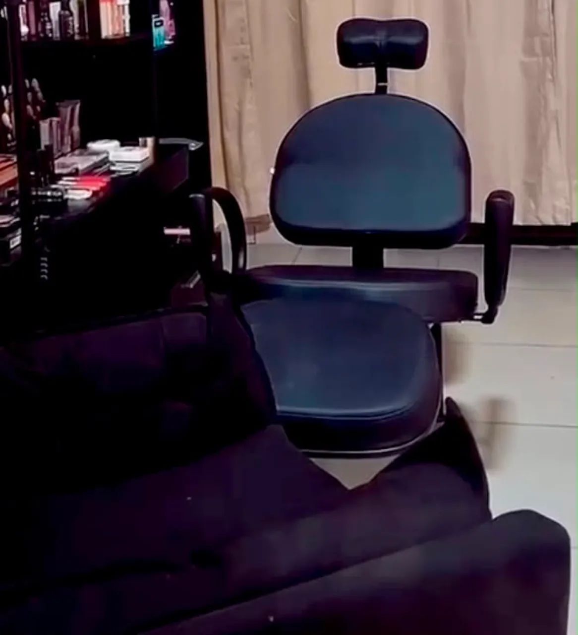 Cadeira de maquiagem profissional (com regulagem) Nova