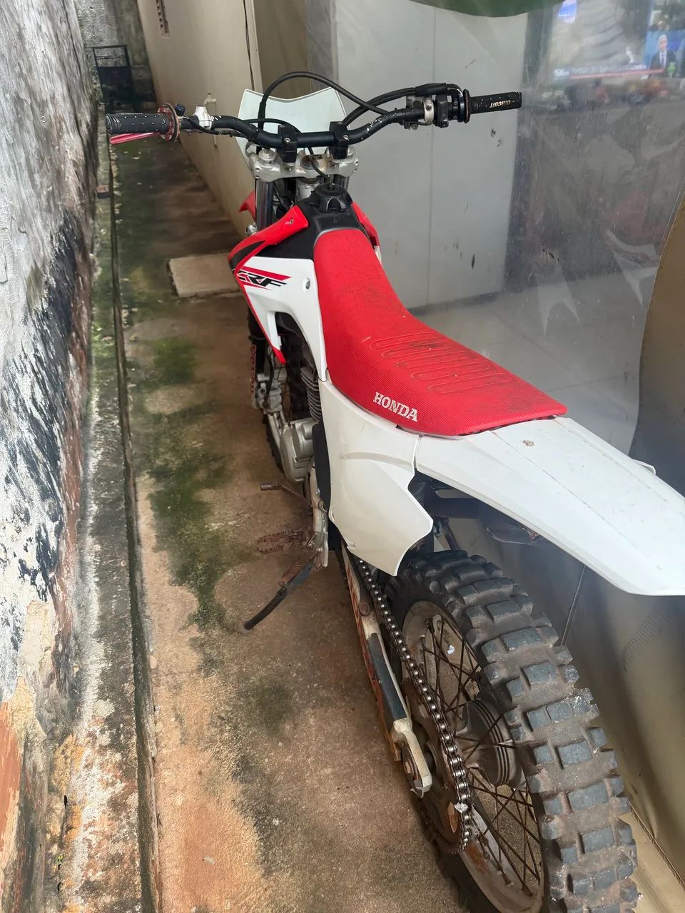 CRF 230F - Foto 2