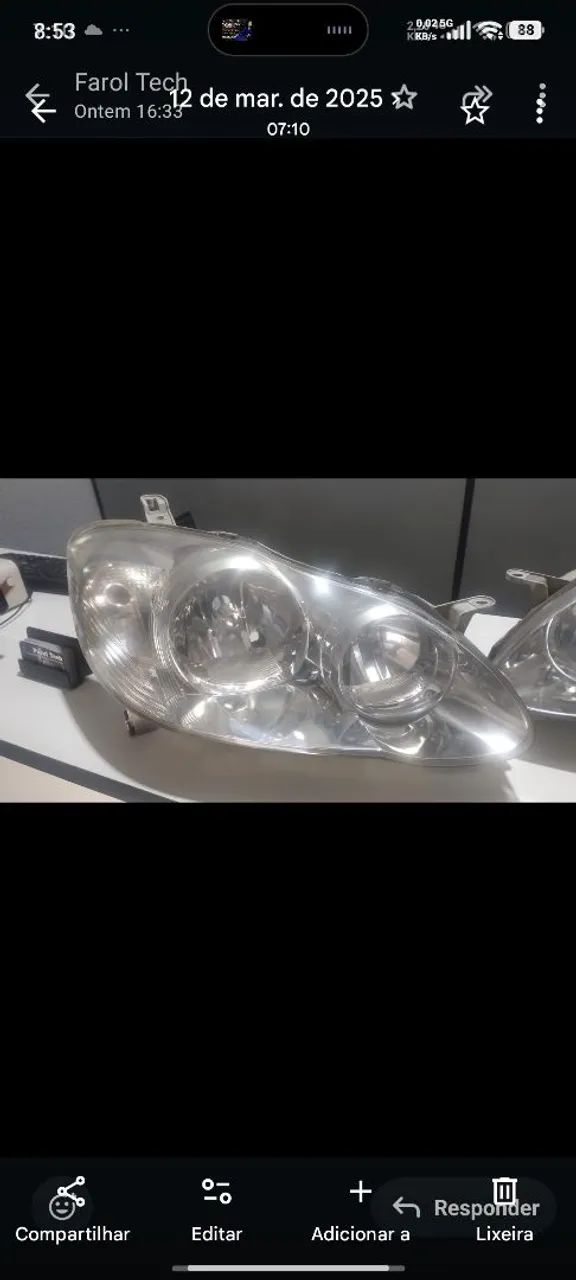  Farol corolla brad pit