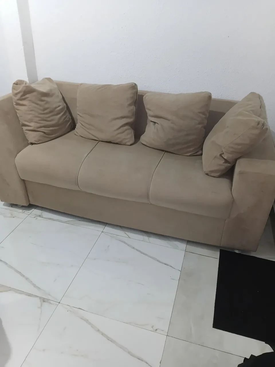 Sofá novíssimo 