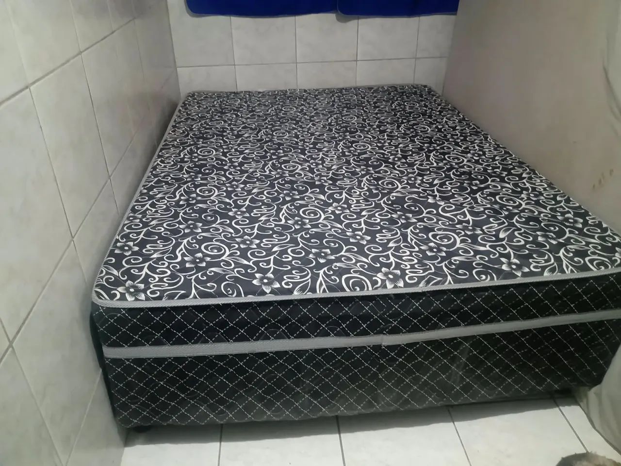 Cuida jogo de sofá semi novo 700 cama box de casal normal 300 - Foto 5
