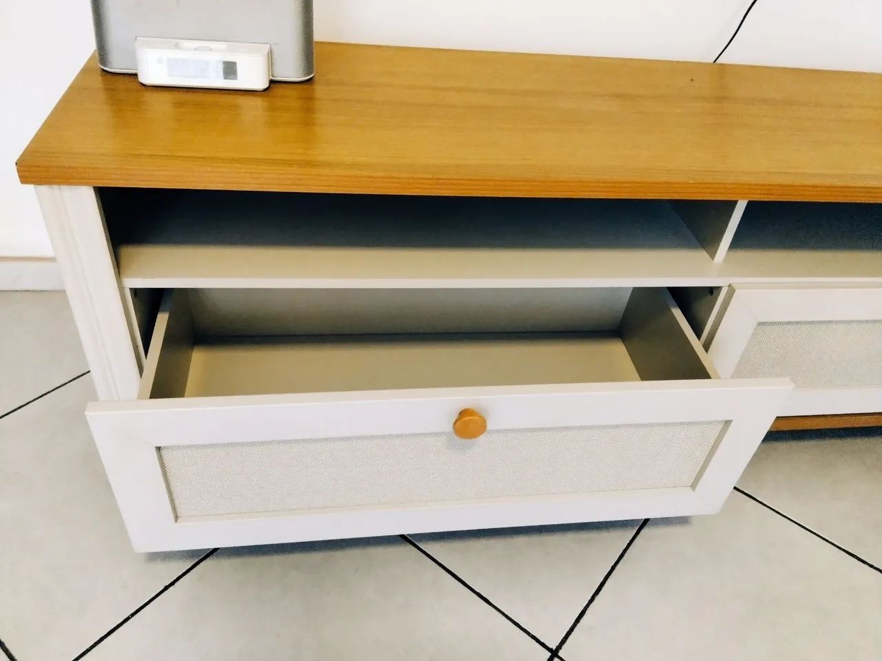 Vendo lindo rack retrô novinho - Foto 4