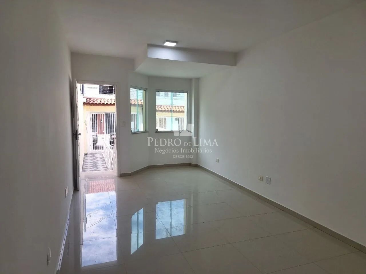 Lindo Sobrado no Patriarca com 3 suítes e 6 vagas na Vila Matilde - Foto 2