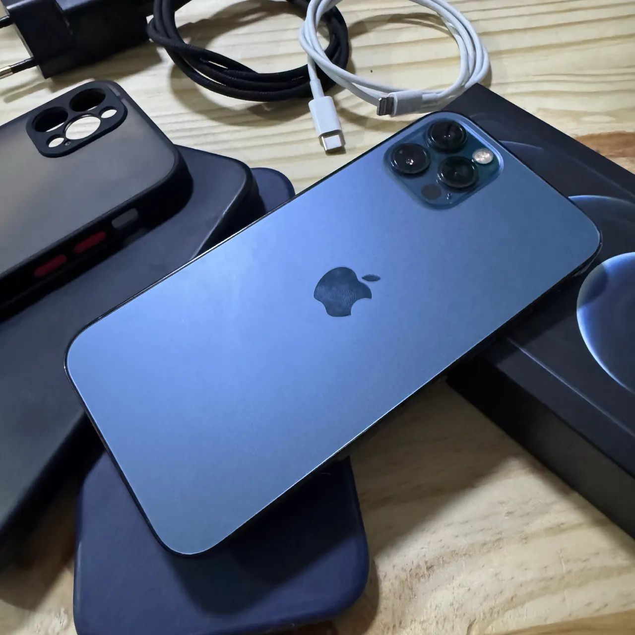 iPhone 12 Pro 256g - Celulares e Smartphones - Vila Isolina Mazzei