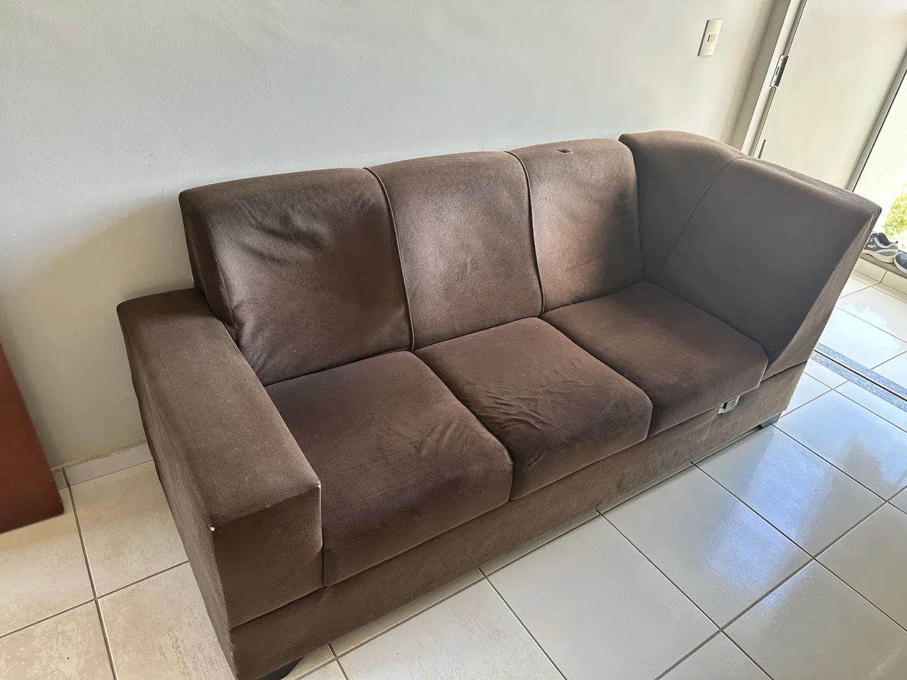 Sofá 3 lugares - Foto 3