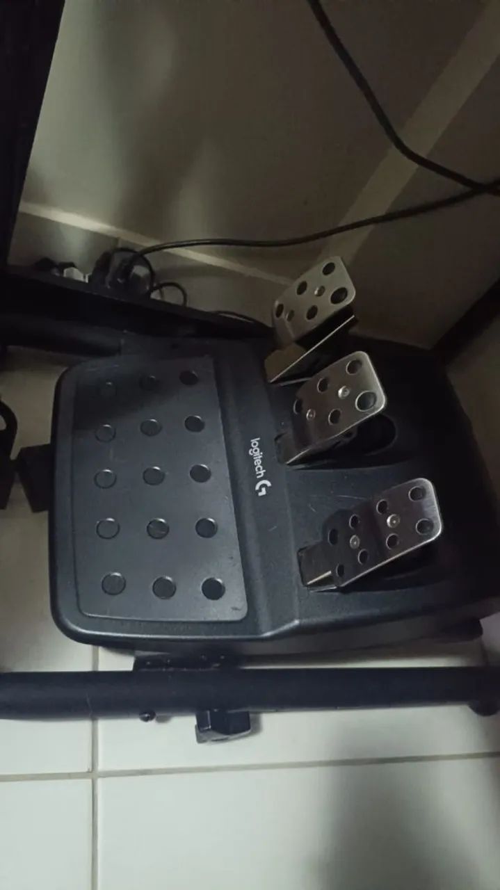 Volante logitech g29 com cookpit - Foto 2