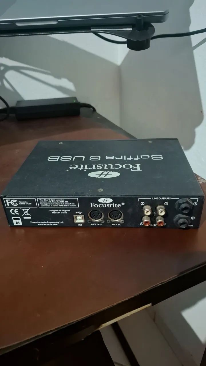 Interface de Som -  Focusrite Saffire 6 USB - Foto 2