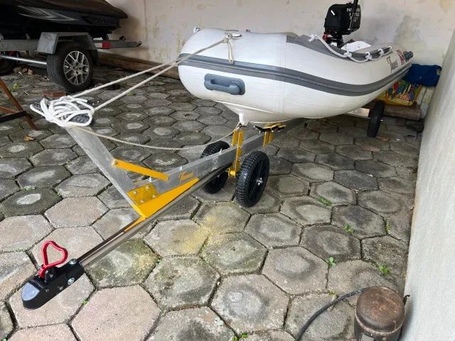 Bote 2,4 mt 2024 (novo) com motor Mercury 5,0 hp 2024, e carretinha de aluminio  - Foto 3